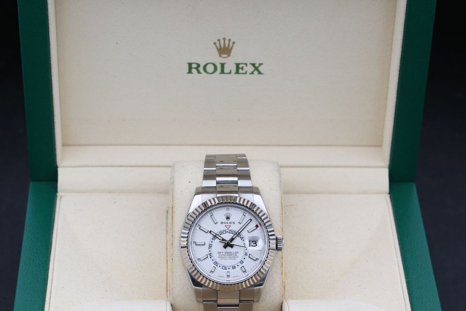 Rolex Sky-Dweller 326934 Image 4
